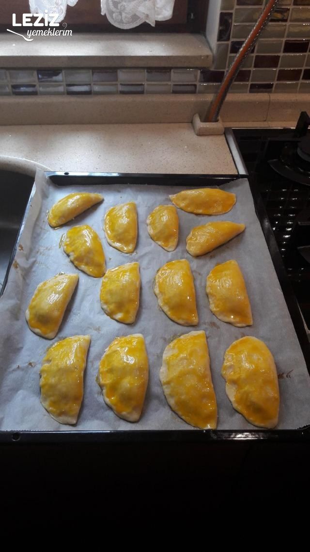 Kabartma Tozlu Nefis Poğaça