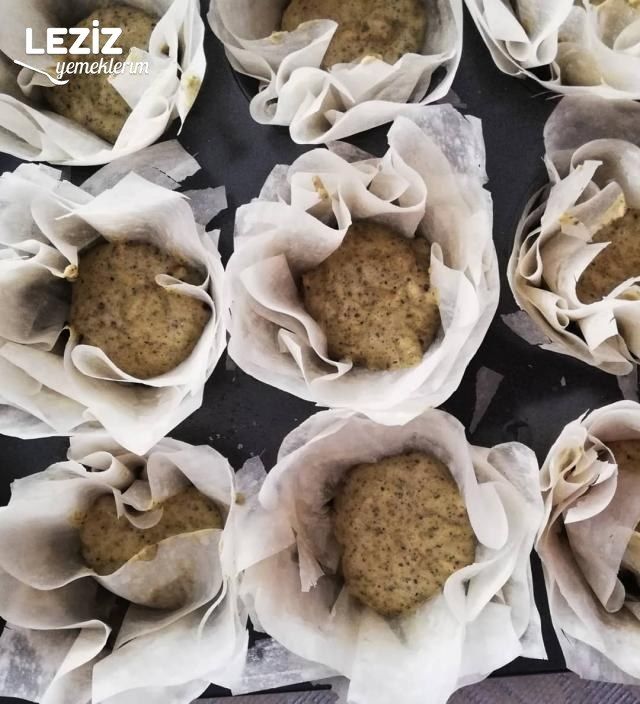 Yufkalı Fıstıklı Revani