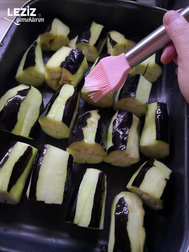 Fırında Kuzu Etli Patlıcan