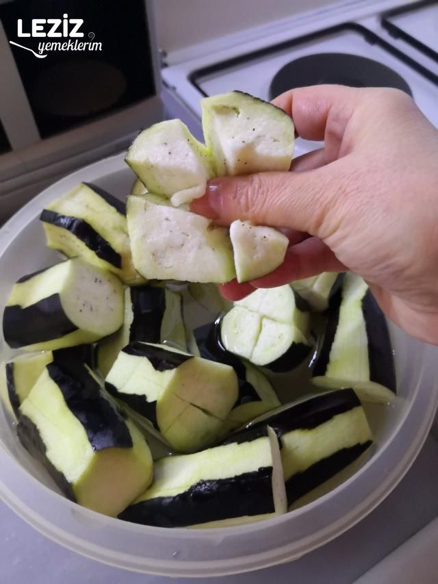 Fırında Kuzu Etli Patlıcan