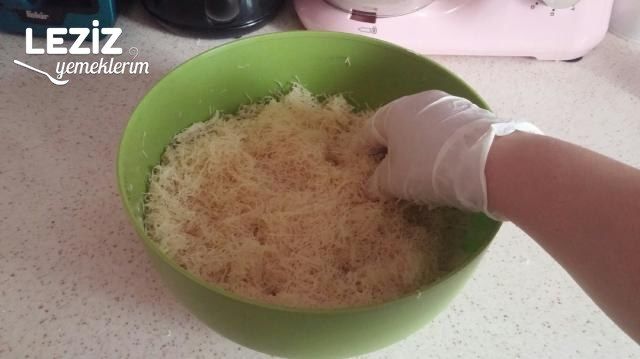 Borcamda Cevizli Kadayıf Tatlısı