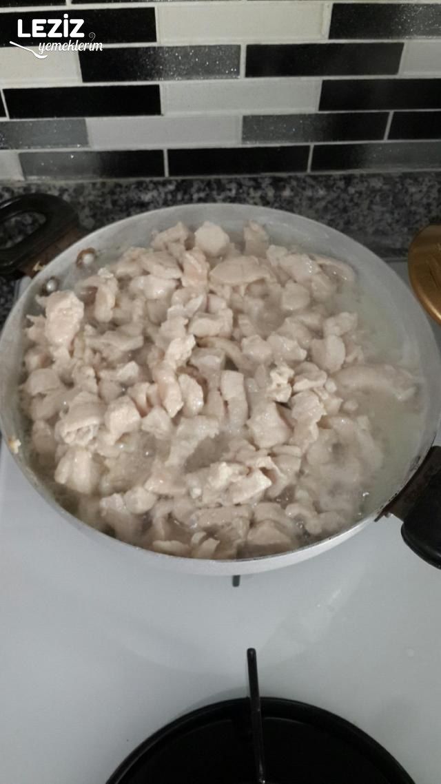 Köri Soslu Tavuk Tarifi