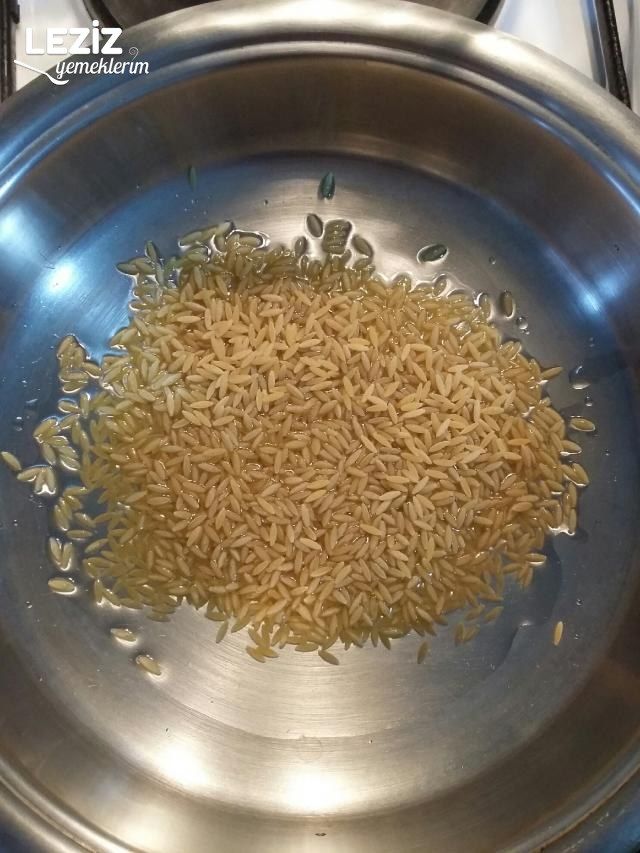 Arpa Şehriyeli Pirinç Pilavı (Tane Tane)