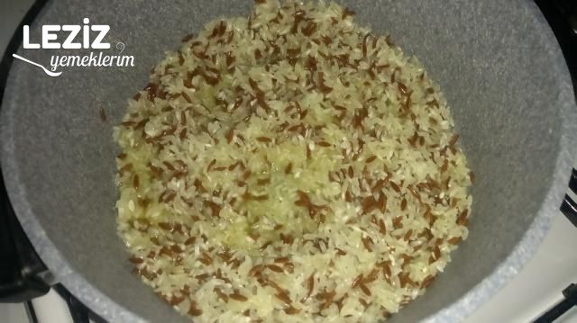 Arpa Şehriyeli Pirinç Pilavı Yapımı