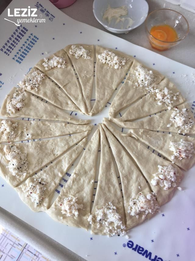 Katmer Poğaça (Şahane Lezzet)