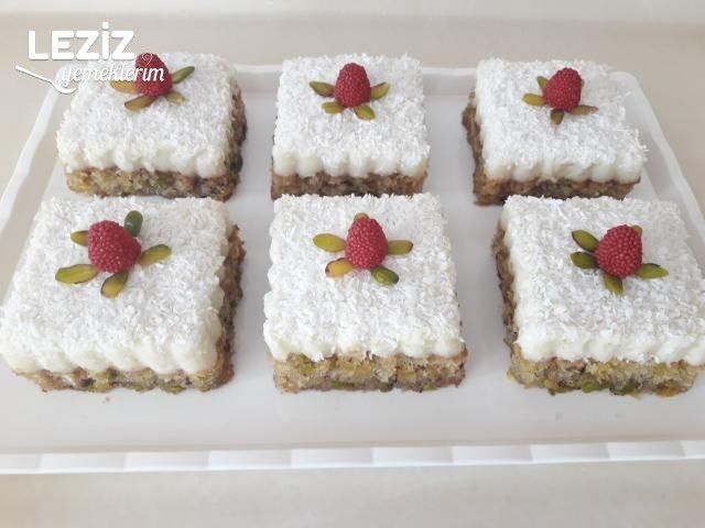 Kıbrıs Tatlısı (Antep Fıstıklı)