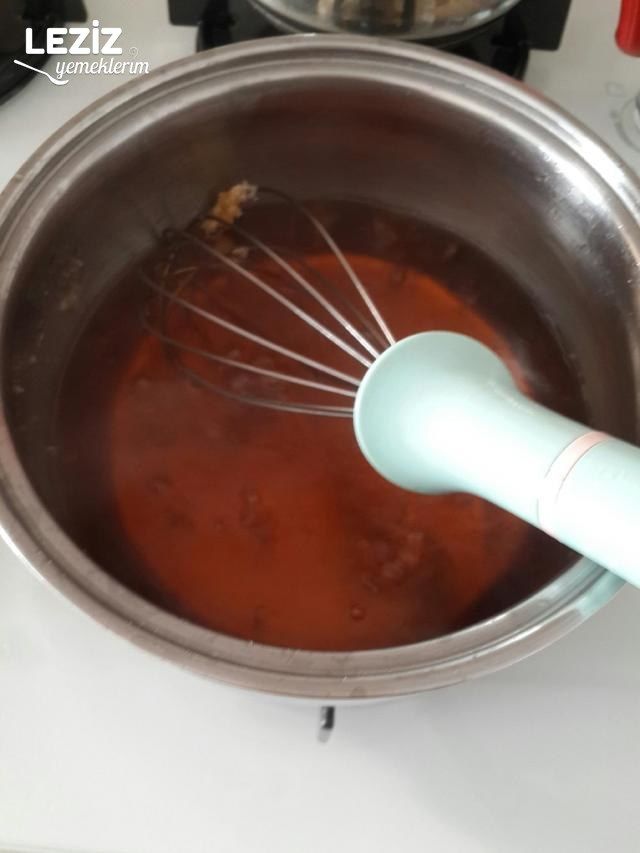 Karamelize Şerbetli Etimek Tatlısı