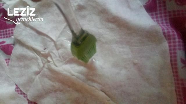 Simit Tadında Patatesli  Börek