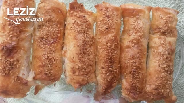 Simit Tadında Patatesli  Börek