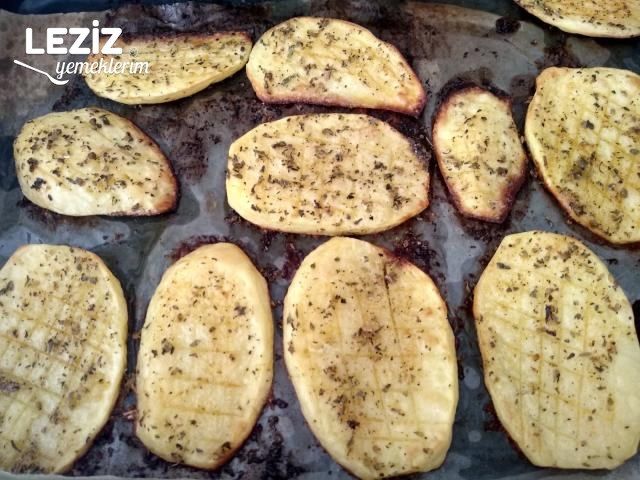 Fırında Baharatlı Patates Tarifi