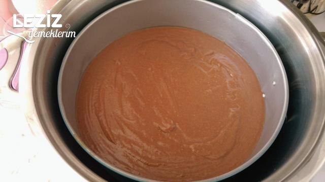 Tencerede Fırınsız 4 Malzemeli Bisküvili Kek