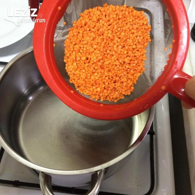 Yoğurtlu Çiçek Köfte