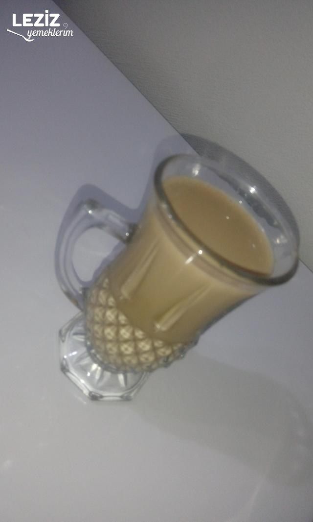 Sütlü Nescafe