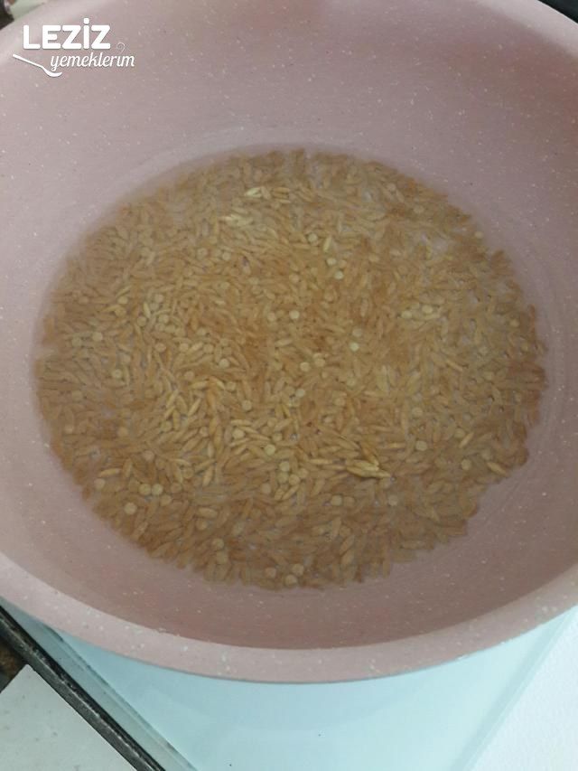 Nohutlu Pilav Tarifi