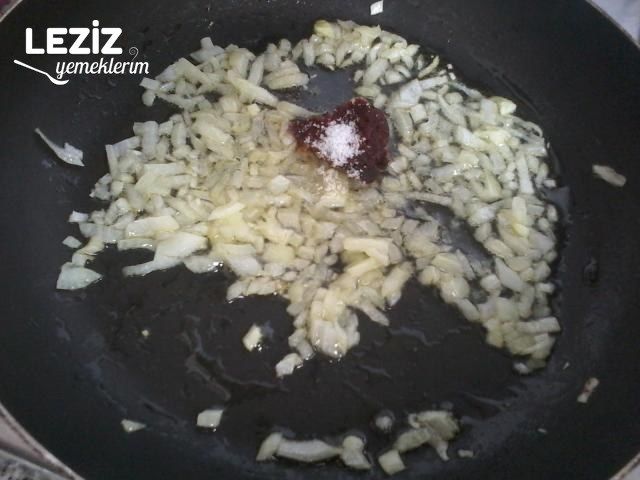 Nefis Kahvaltılık Zeytin Kavurması