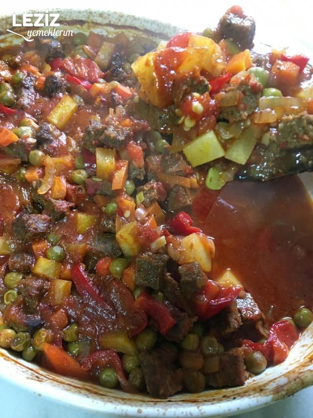 Fırında Kavurmalı Bezelye Yemeği