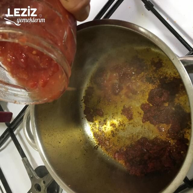 Fırında Kavurmalı Bezelye Yemeği