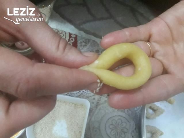 Susamlı Tuzlu Kurabiye Yapımı