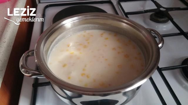 Sütlü Mısır Çorbası Tarifi