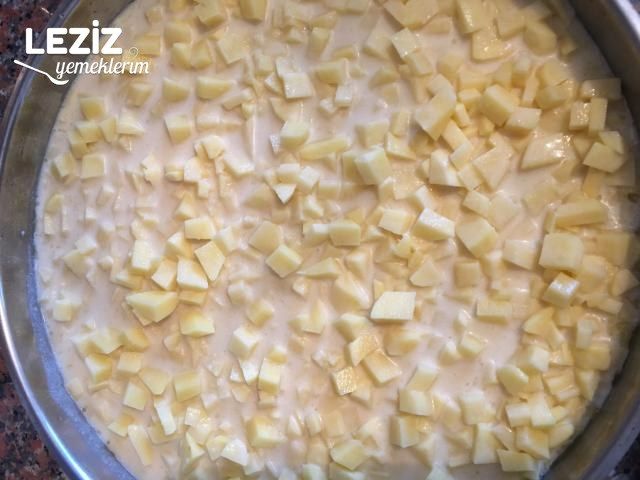 Yoğurt Soslu Patates Böreği