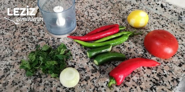 Acılı Ezme (Diyarbakır Usulü)