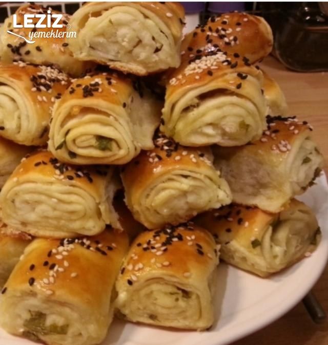 Peynirli Yumuşak Rulo Poğaça
