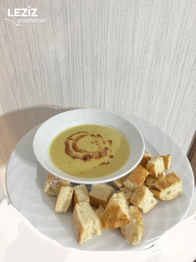 Lokanta Usulü Mercimek Çorbasının Yapılışı