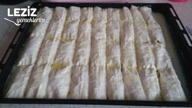 Çıtır Çıtır Kıymalı Pırasalı Börek