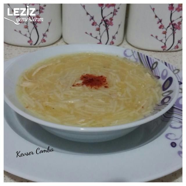 Mis Gibi Tavuklu Şehriye Çorbası