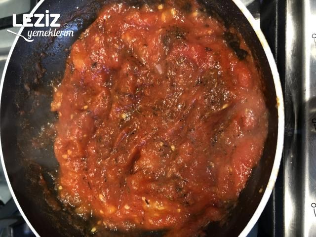 Susamlı Ev Pizzası