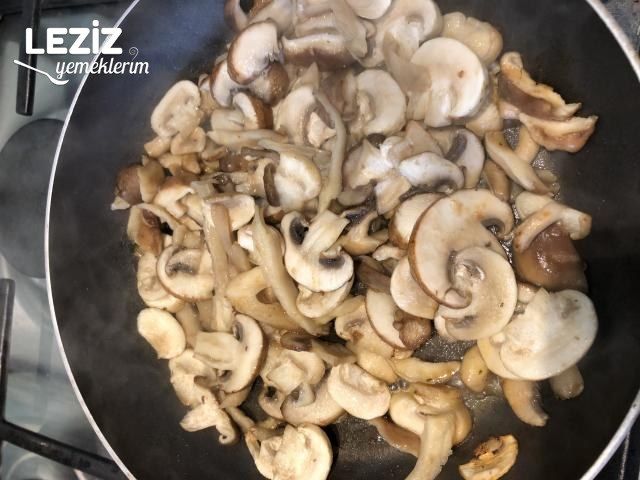 Susamlı Ev Pizzası