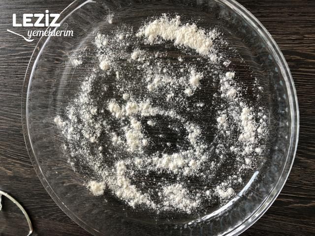 Susamlı Ev Pizzası