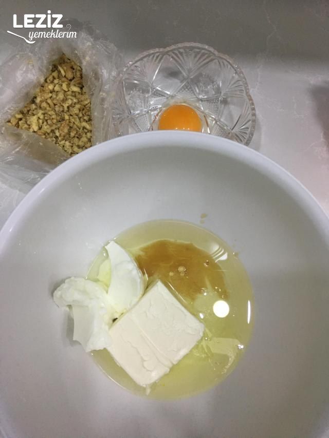 Cevizli Peynirli Poğaça