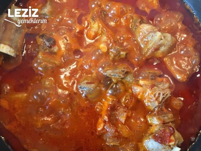 Kemikli Kuzu Etli Kuru Fasulye (Fotoğraflı Anlatım)