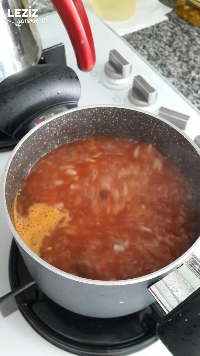 Kesme Kare Ev Çorbası