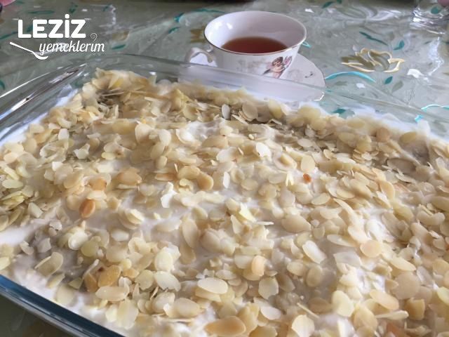 Kakaolu Sütlü Kremalı Pasta
