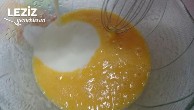 Yumuşacık Kabaran Peynirli Kek