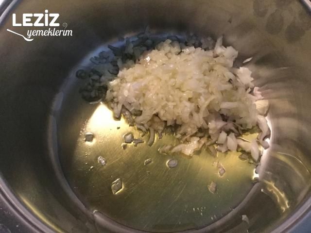 Ispanaklı Mısır Unlu Börek