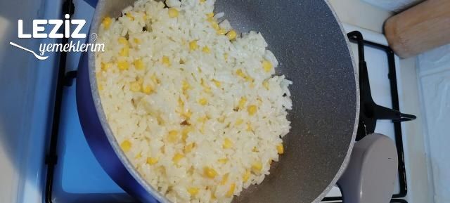 Mısırlı Pirinç Pilavı Tarifi (Püf Noktalarıyla)