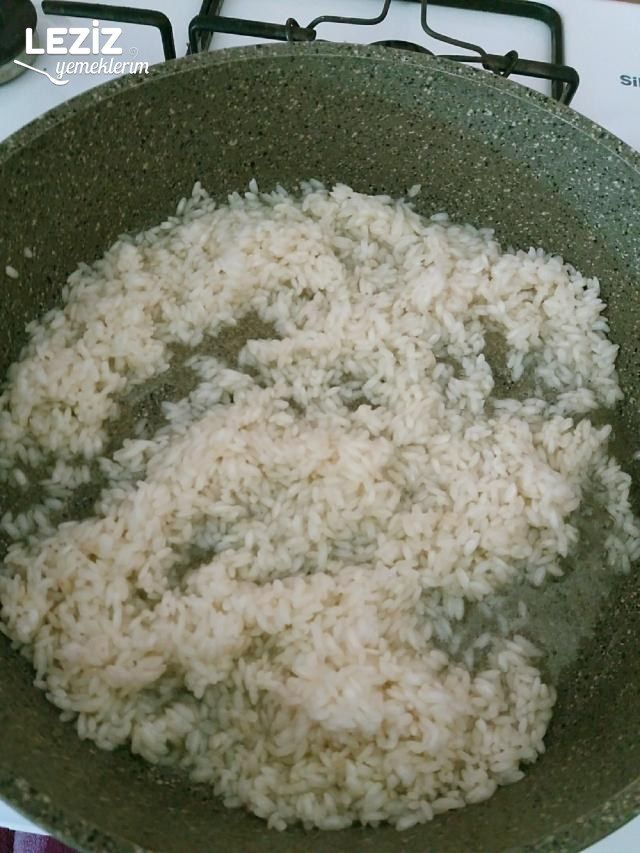Garnitürlü Pirinç Pilavı Tarifi
