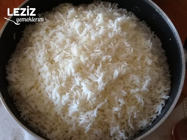 Leziz Zerdeçallı Tavuk Pilav
