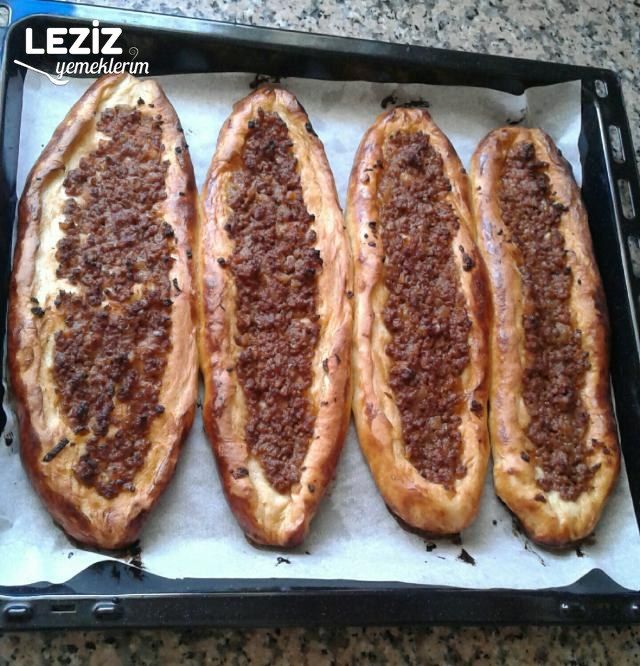 Kıymalı Pide Nasıl Yapılmalı