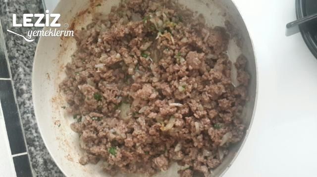 Kıymalı Börek Tarifi