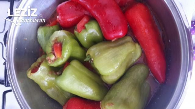 Nefis Zeytinyağlı Biber Dolması