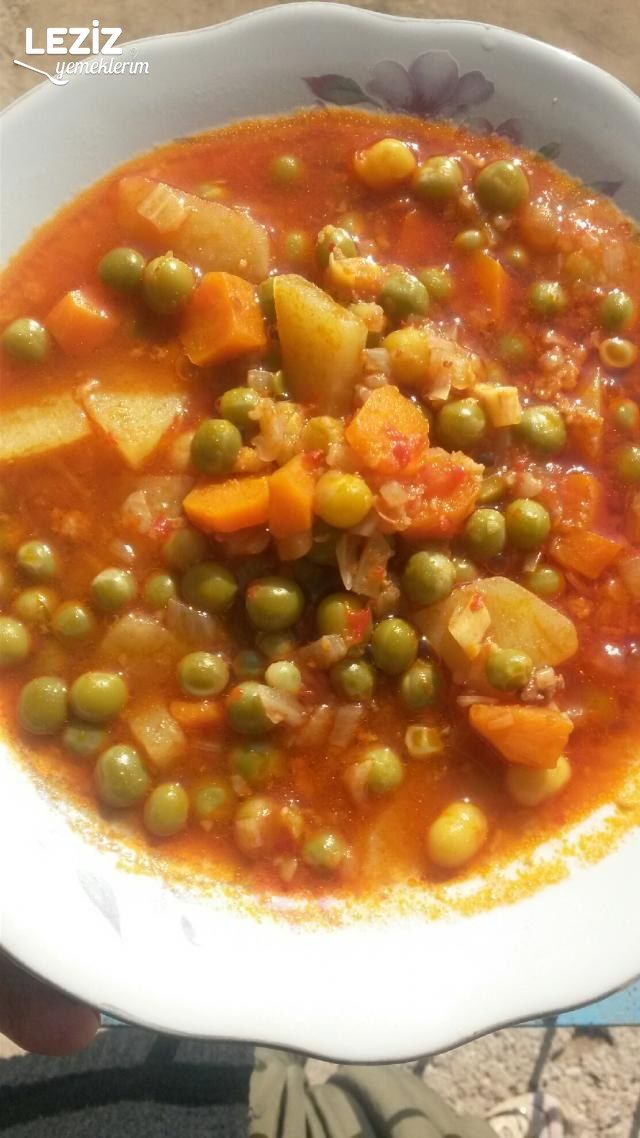 10 Dakikada Bezelye Yemeği