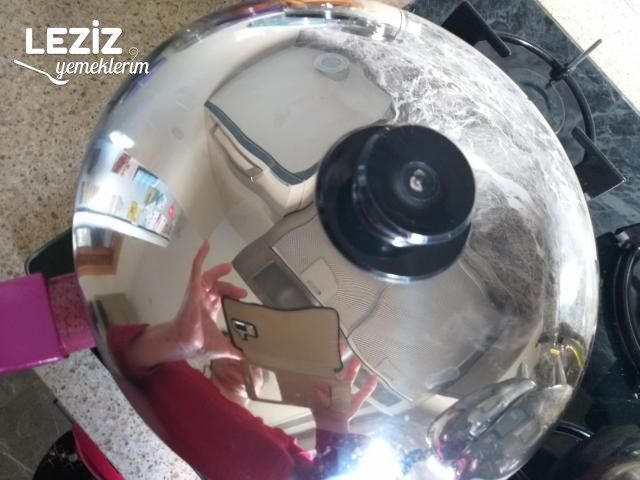 Bayat Ekmek Böreği (Yumurtalı Ekmek Sevenlere)