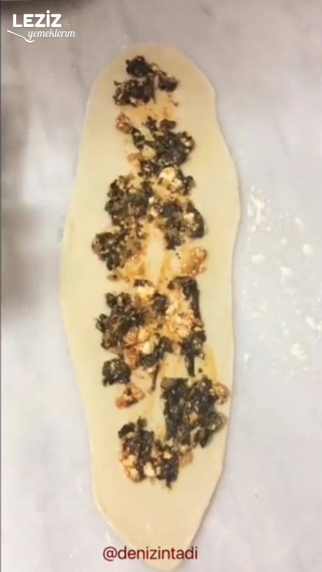 Ispanaklı Açma Börek Tarifi