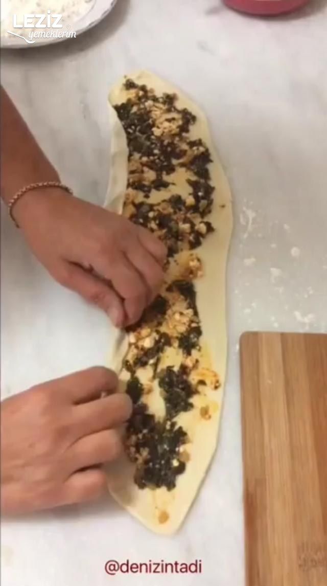 Ispanaklı Açma Börek Tarifi