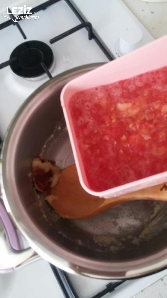 Doğal Domates Çorbası Tarifi