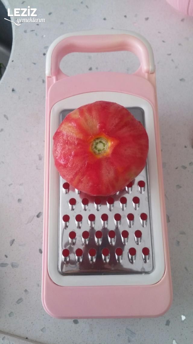 Doğal Domates Çorbası Tarifi